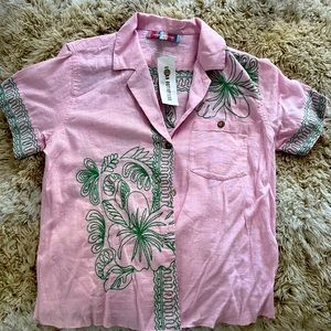 Retro Style, New With Tags, Urban Outfitters Blouse